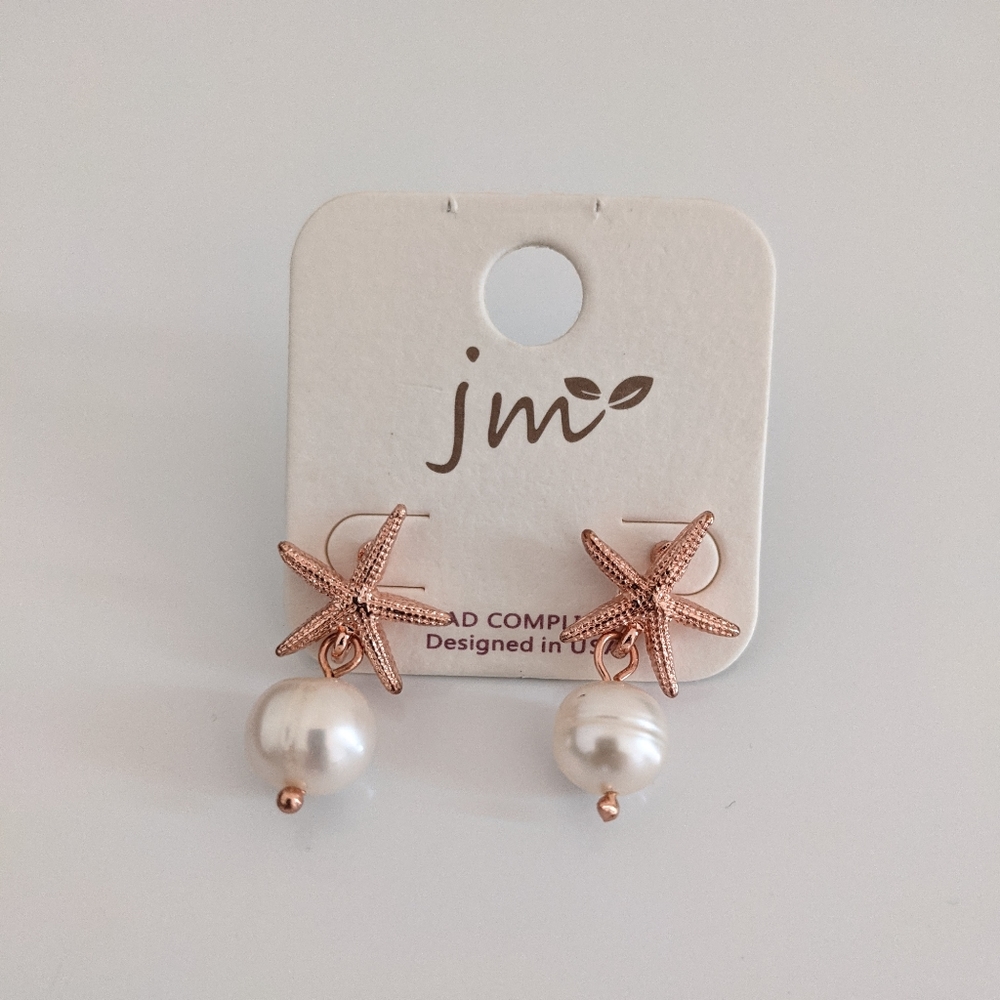 Starfish + pearl earrings